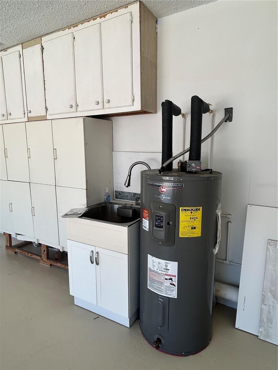 ORANGE WAY 02 - Residential