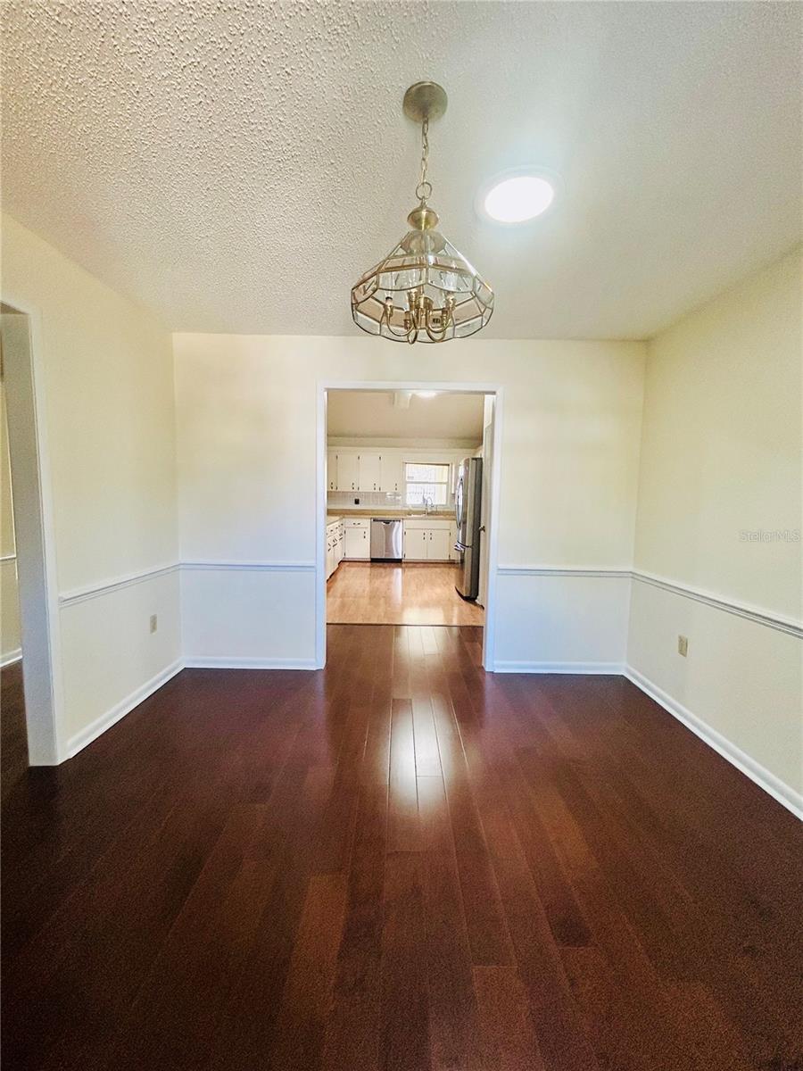 ORANGE WAY 02 - Residential