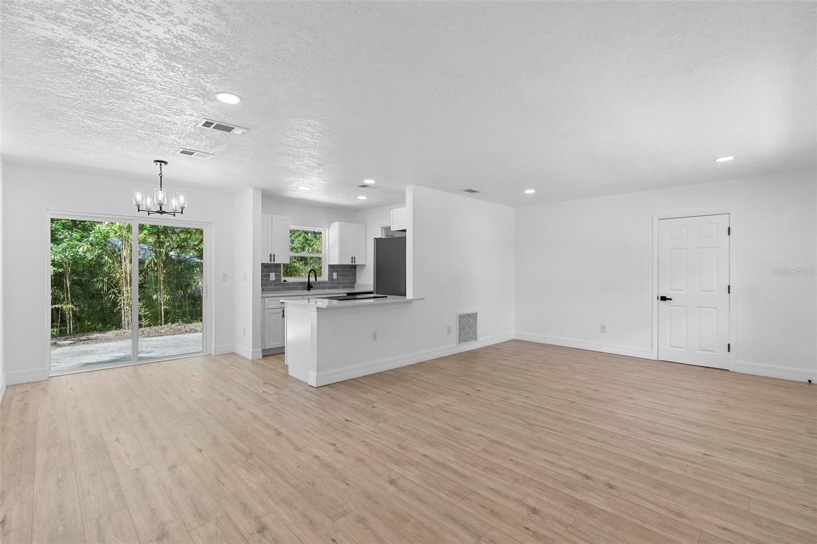 2240 CONWAY DRIVE