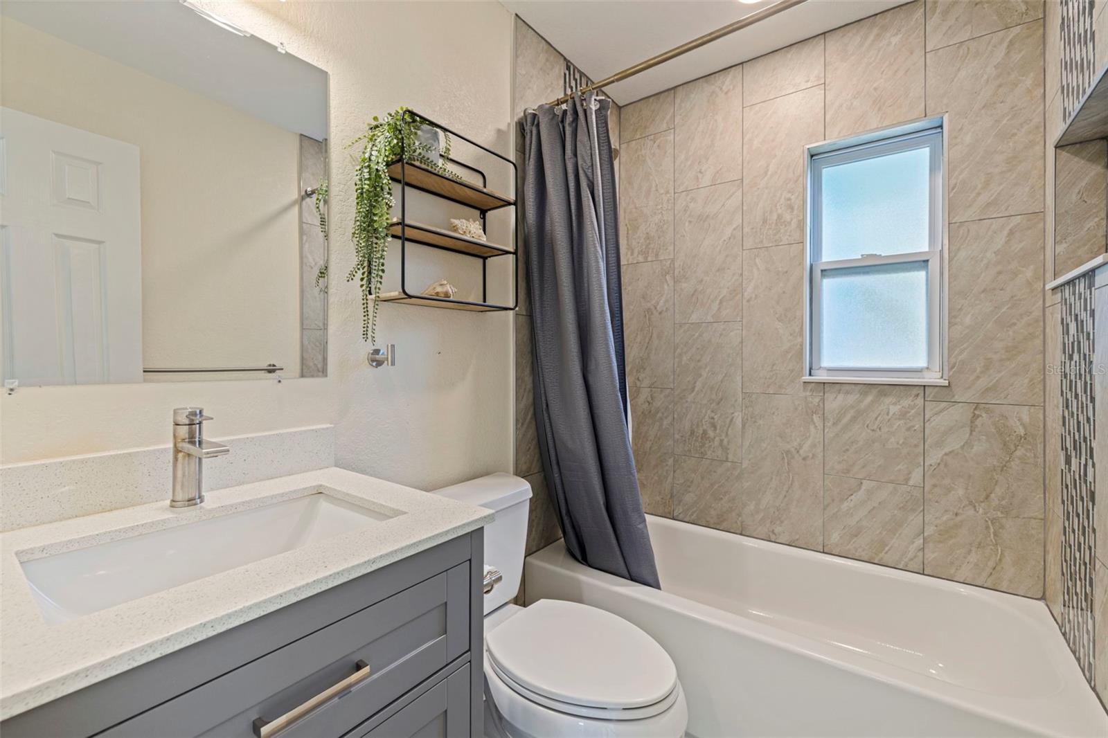 JUNGLE TERRACE SEC B - Residential