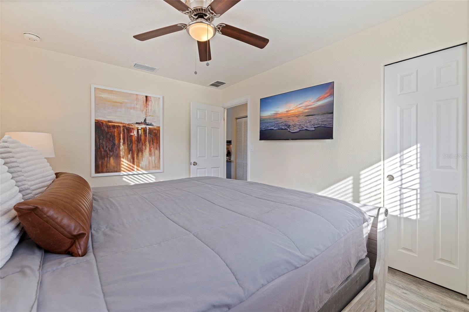 JUNGLE TERRACE SEC B - Residential