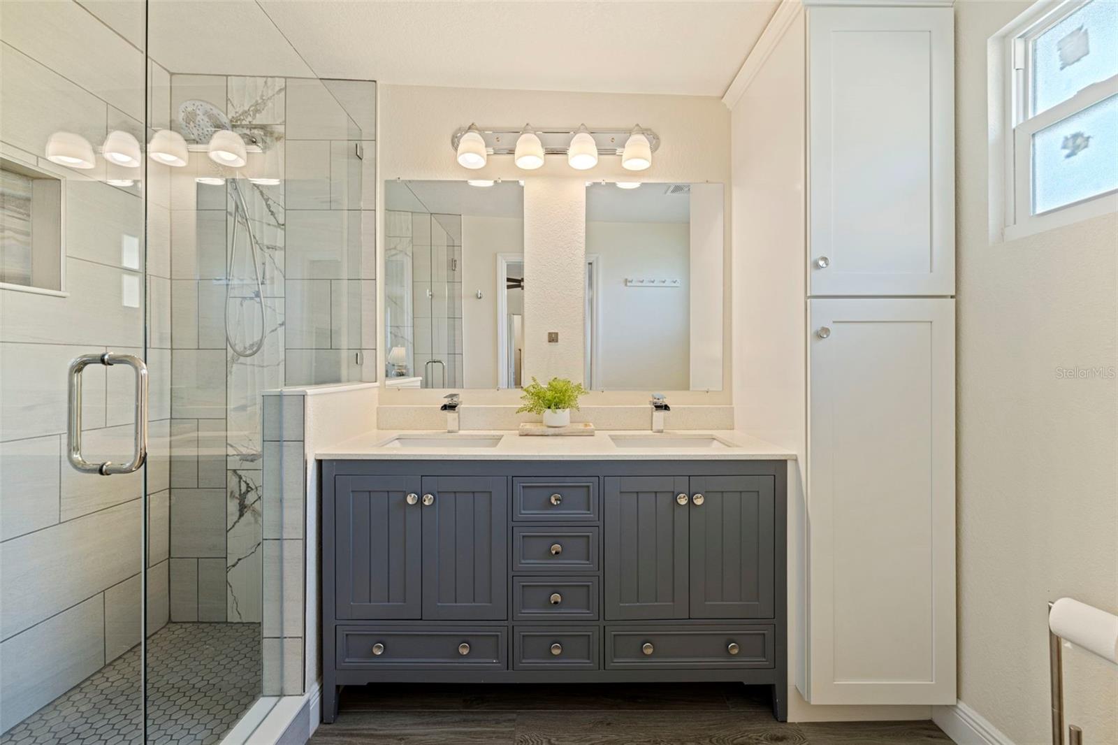 JUNGLE TERRACE SEC B - Residential