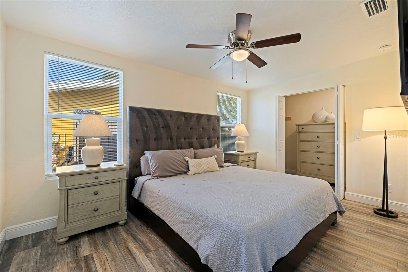 JUNGLE TERRACE SEC B - Residential