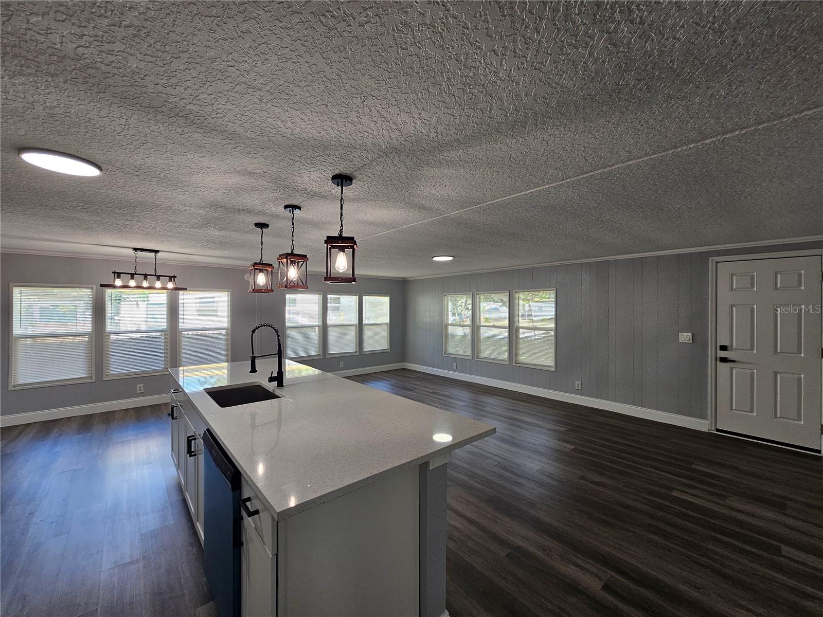 LAKE KATHRYN PARK 4TH ADD - Residential