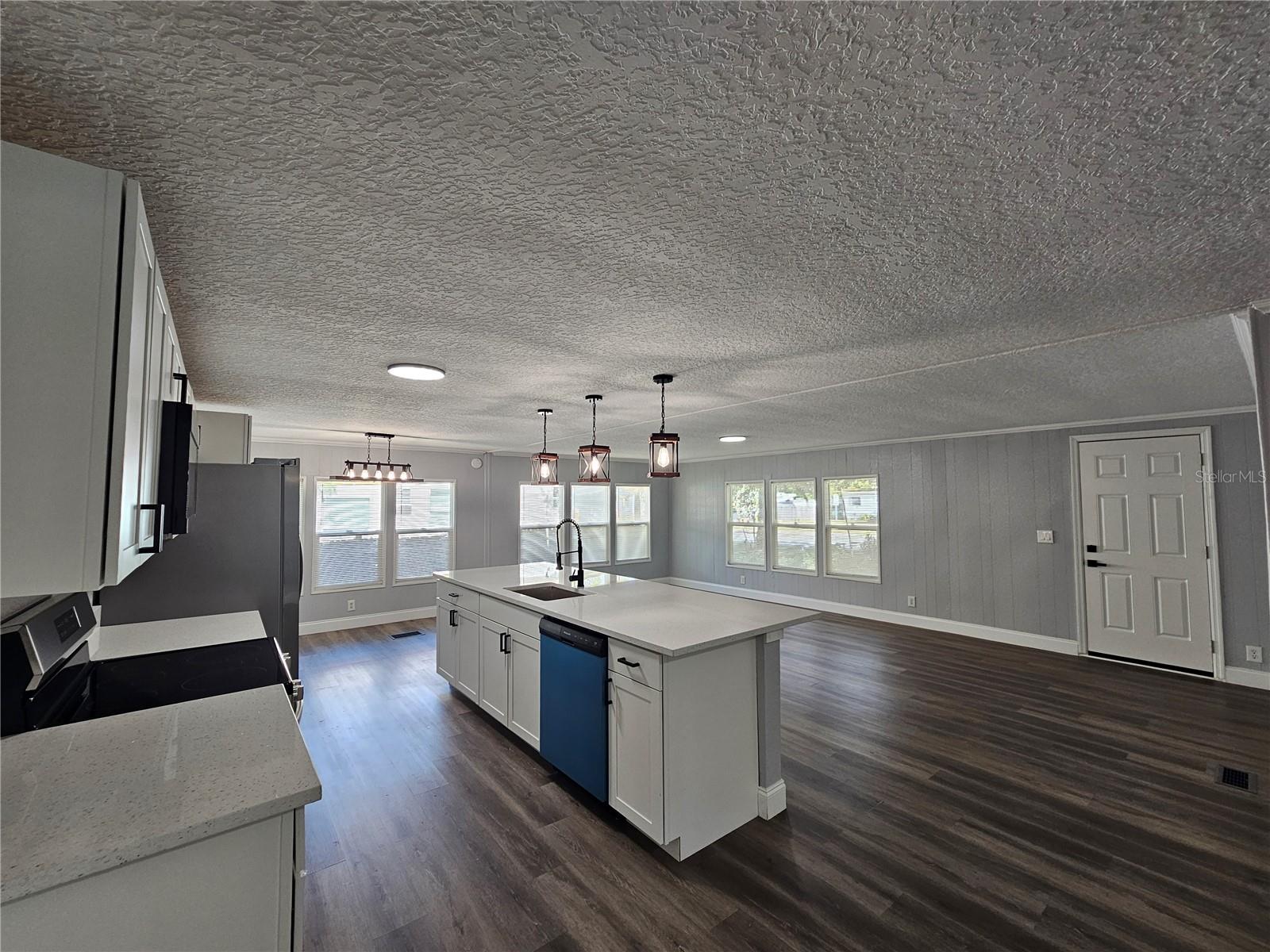 LAKE KATHRYN PARK 4TH ADD - Residential