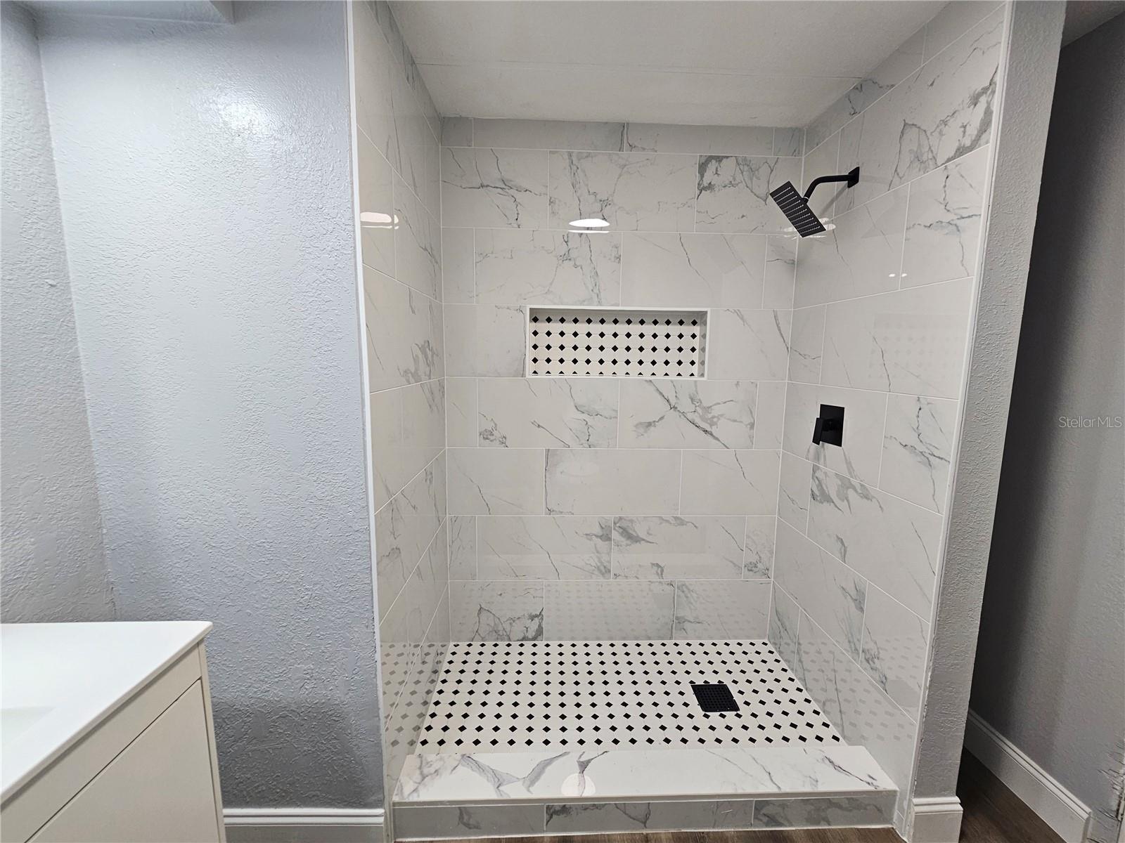 LAKE KATHRYN PARK 4TH ADD - Residential