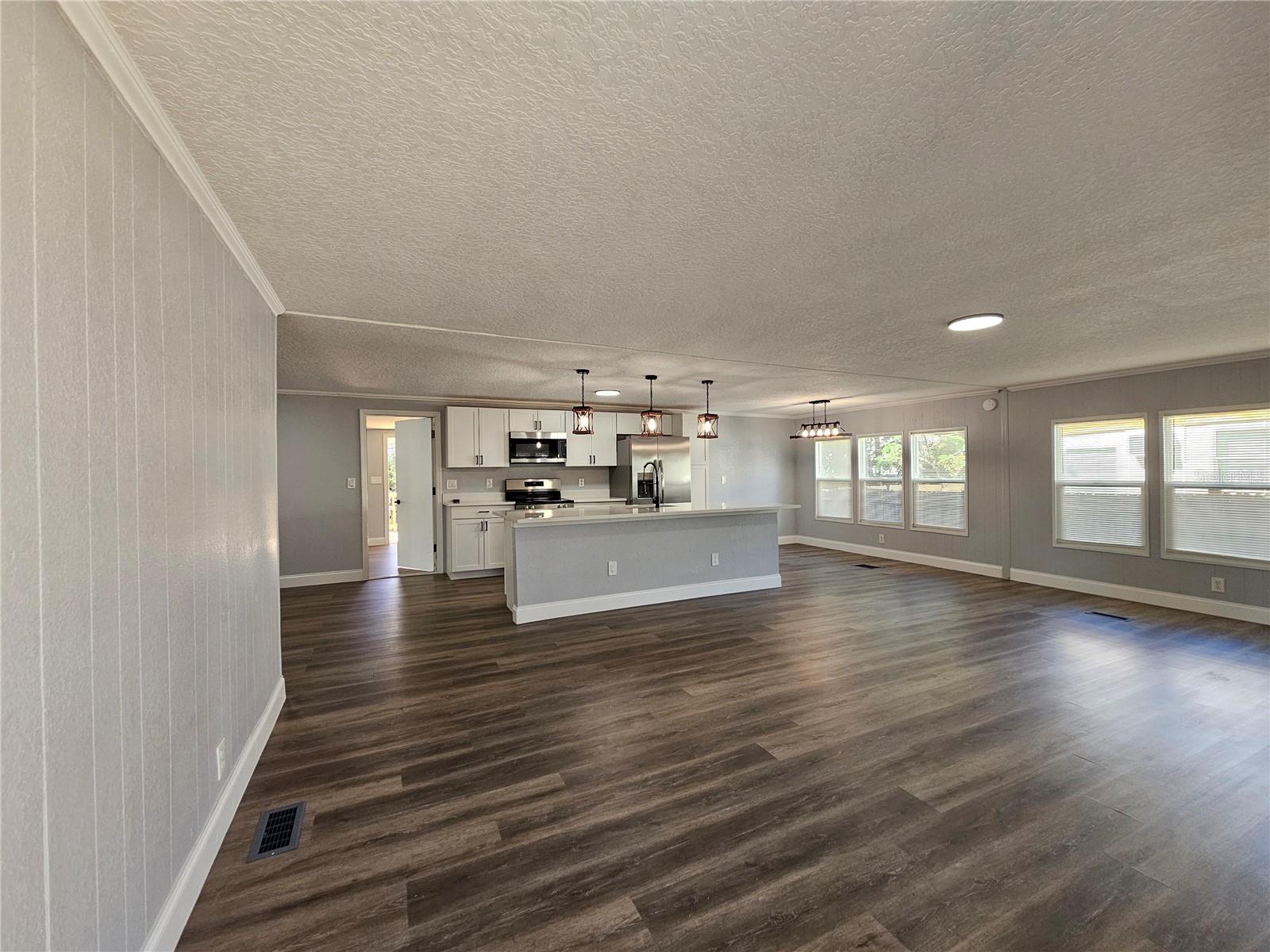 LAKE KATHRYN PARK 4TH ADD - Residential