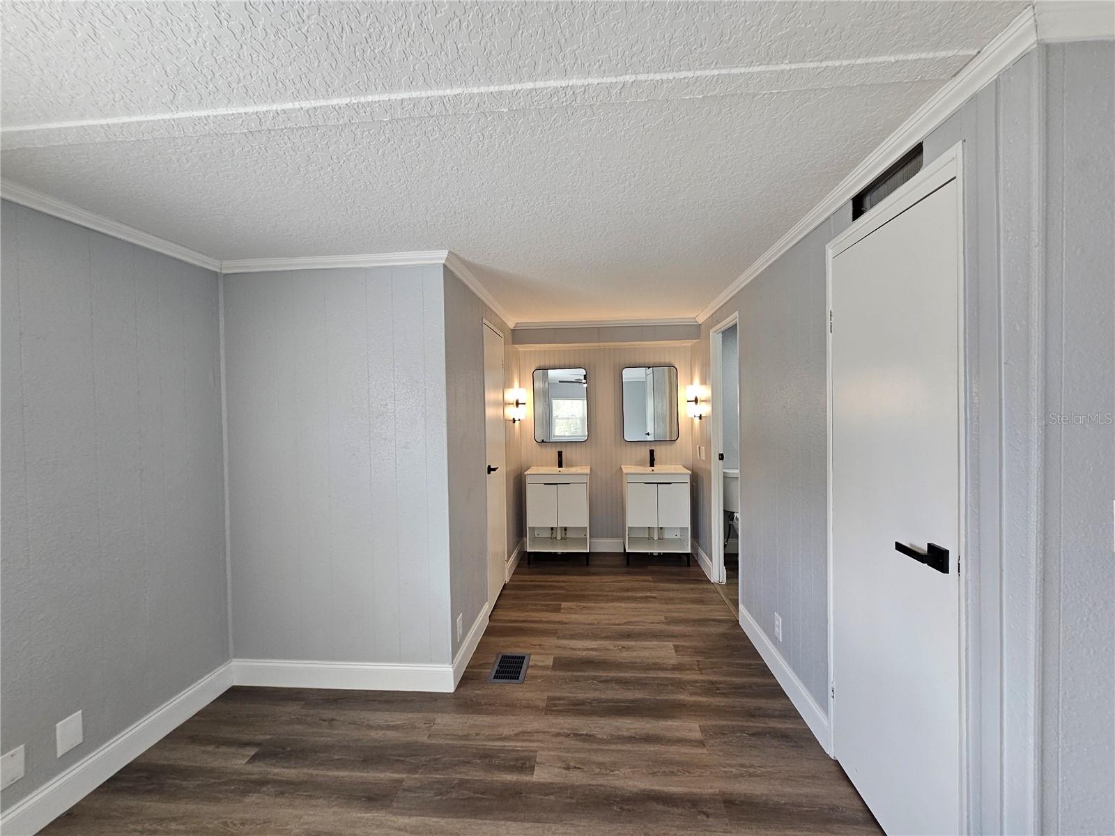 LAKE KATHRYN PARK 4TH ADD - Residential