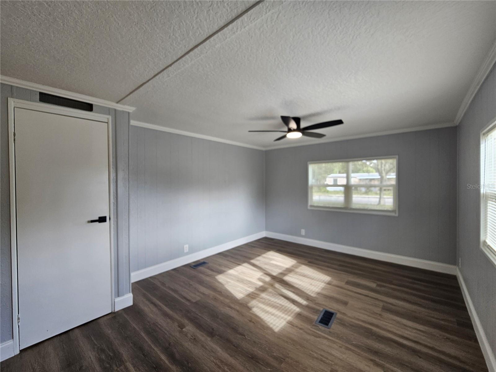 LAKE KATHRYN PARK 4TH ADD - Residential