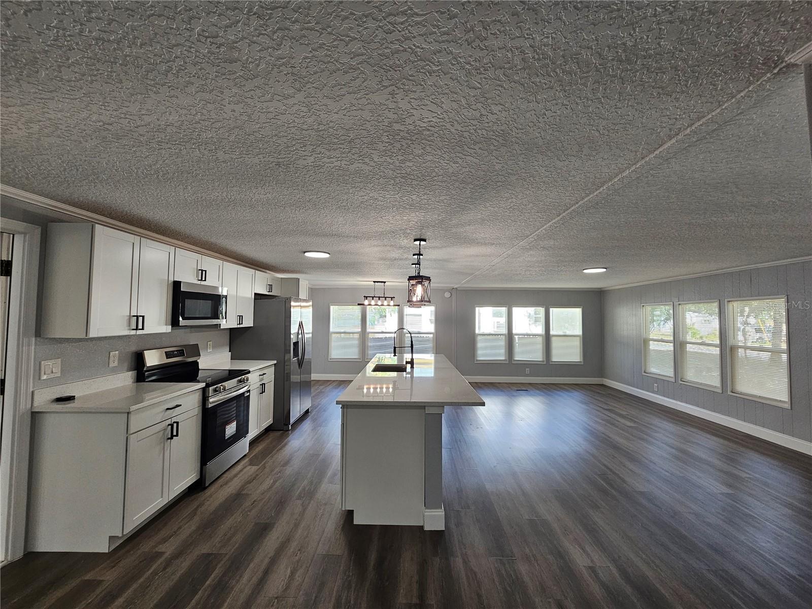 LAKE KATHRYN PARK 4TH ADD - Residential