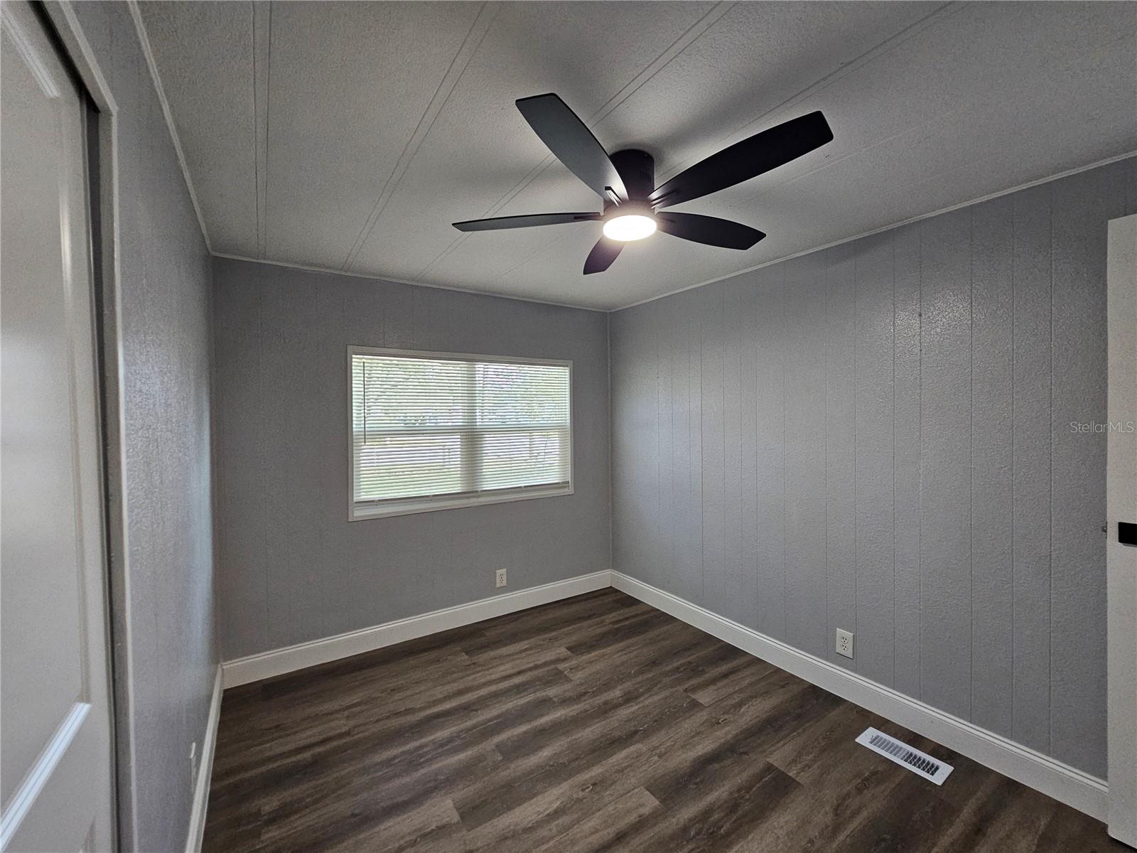 LAKE KATHRYN PARK 4TH ADD - Residential