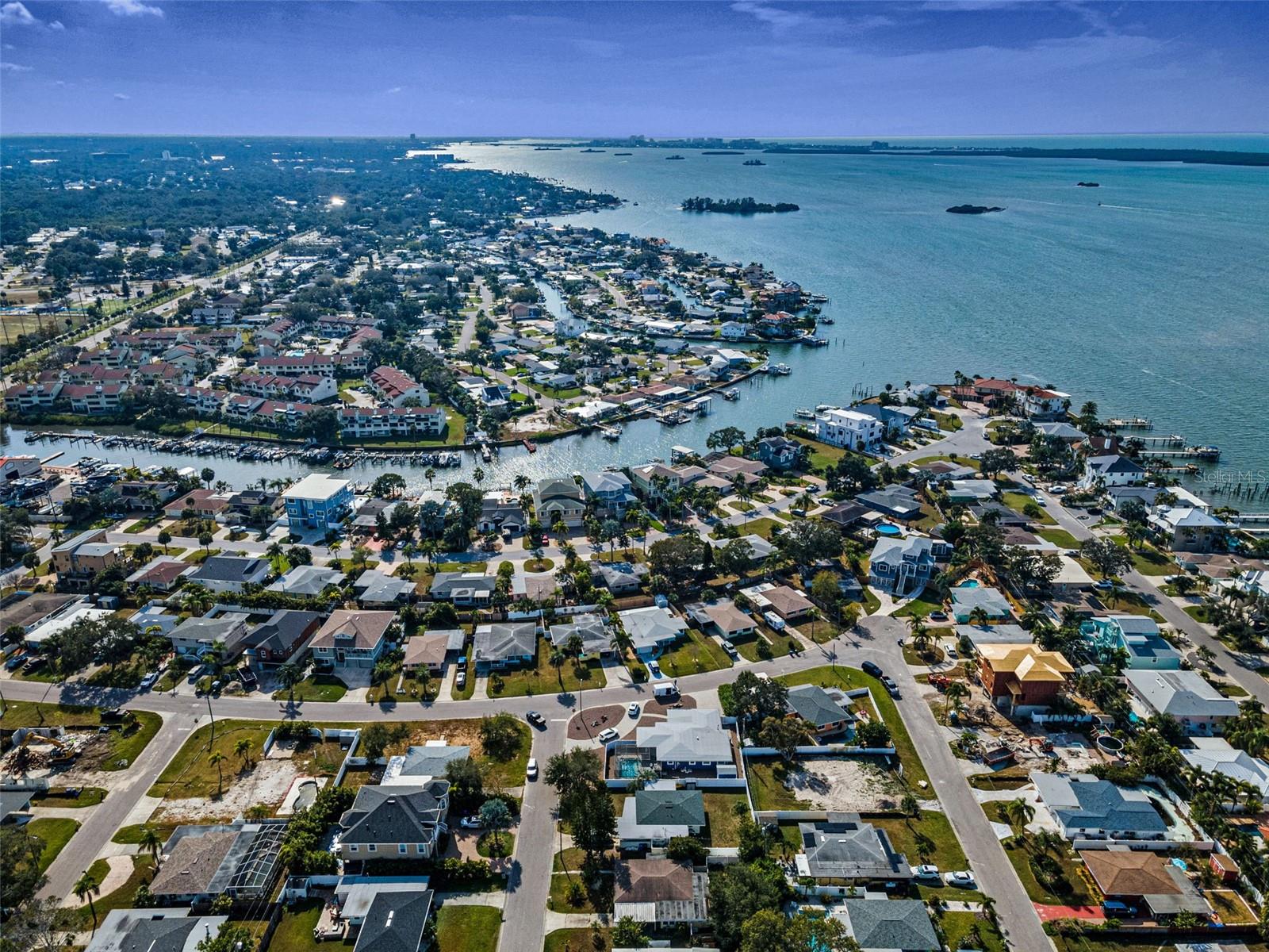 BAYWOOD SHORES 1ST ADD - Residential