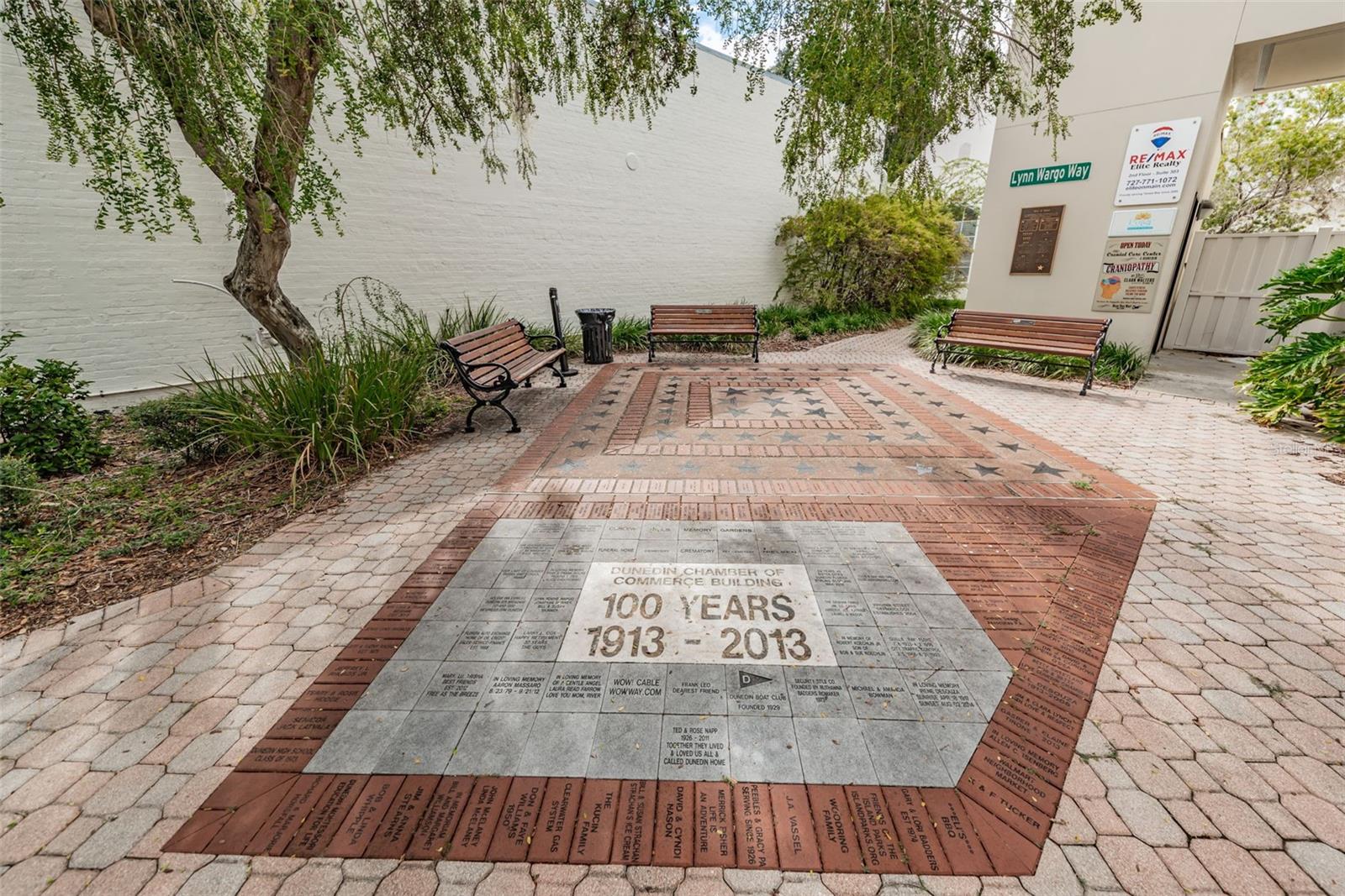 BAYWOOD SHORES 1ST ADD - Residential