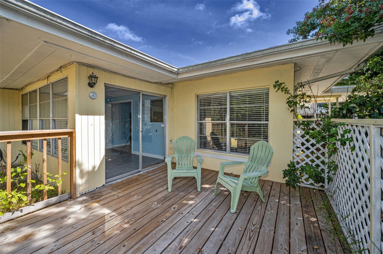 BAYWOOD SHORES 1ST ADD - Residential