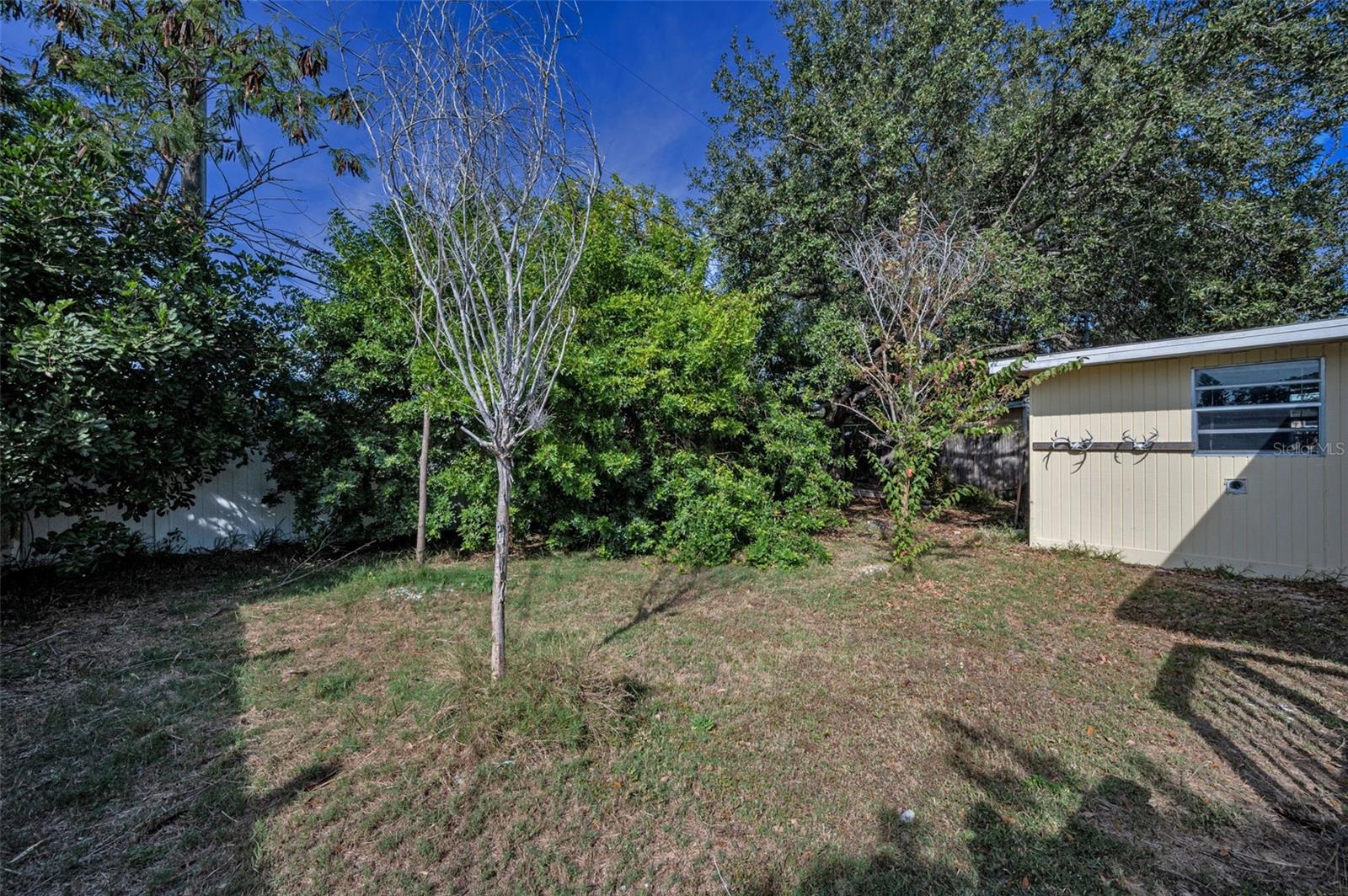 BAYWOOD SHORES 1ST ADD - Residential