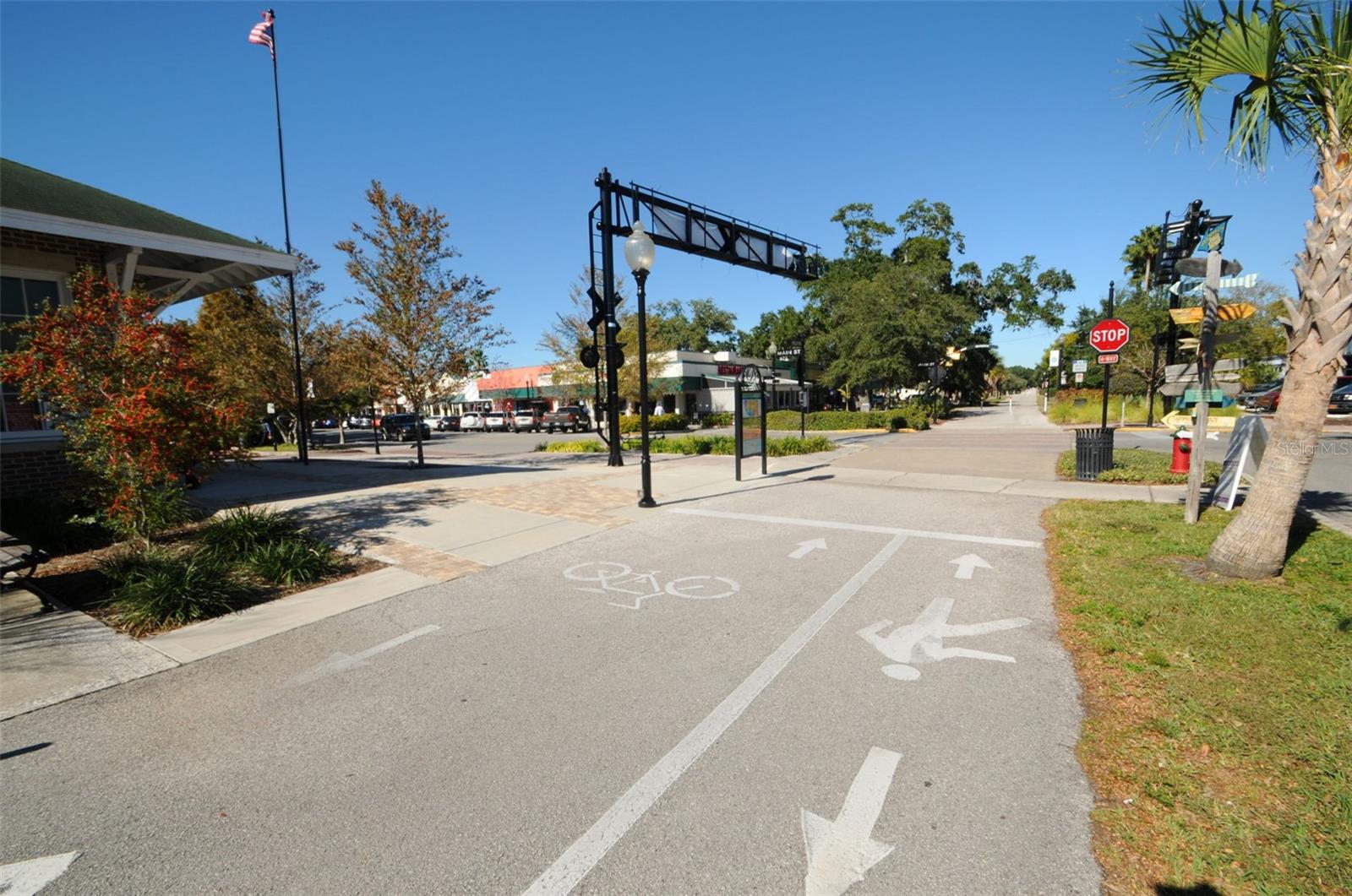 BAYWOOD SHORES 1ST ADD - Residential