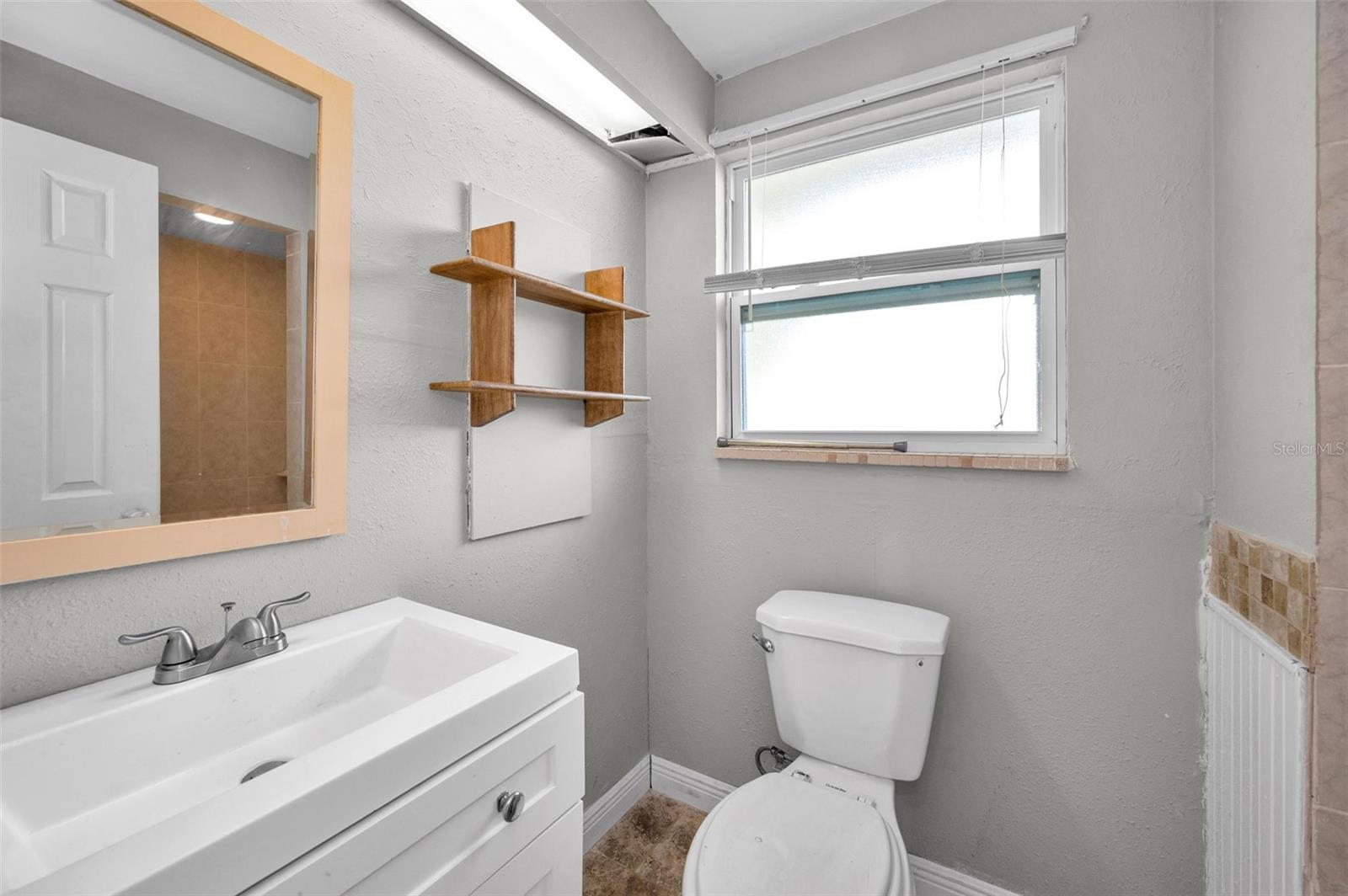 BAYWOOD SHORES 1ST ADD - Residential