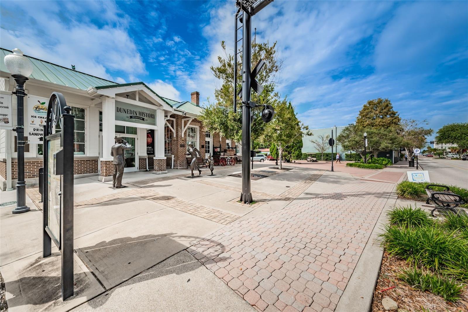 BAYWOOD SHORES 1ST ADD - Residential