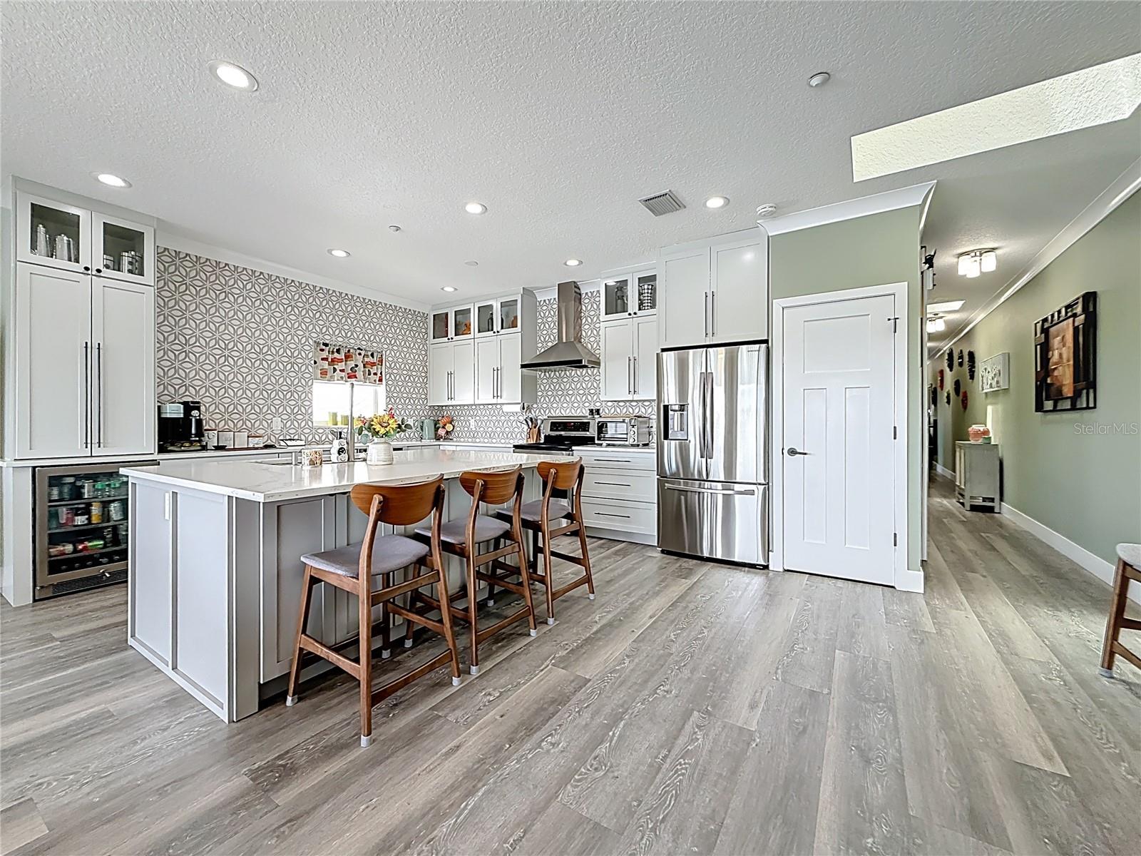 PALM BEACH OF INDIAN SHORES CONDO - Residential