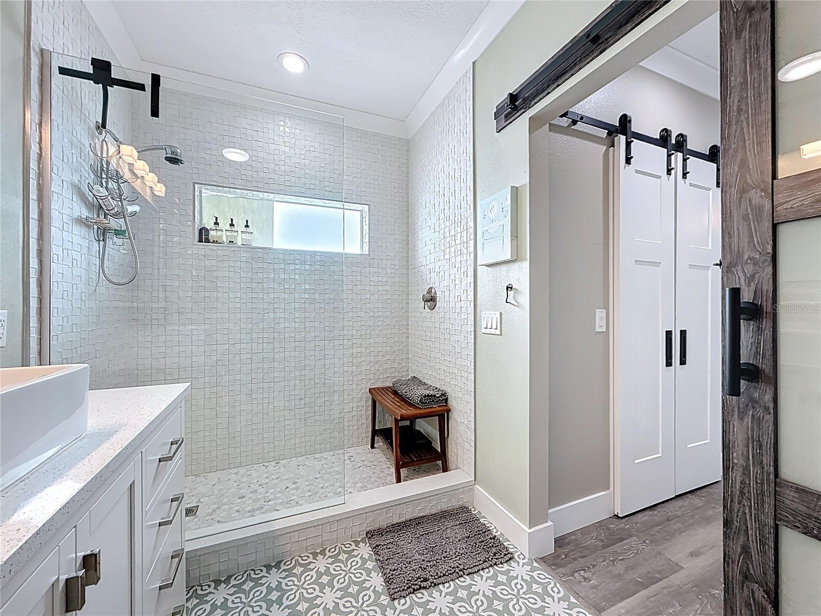 PALM BEACH OF INDIAN SHORES CONDO - Residential