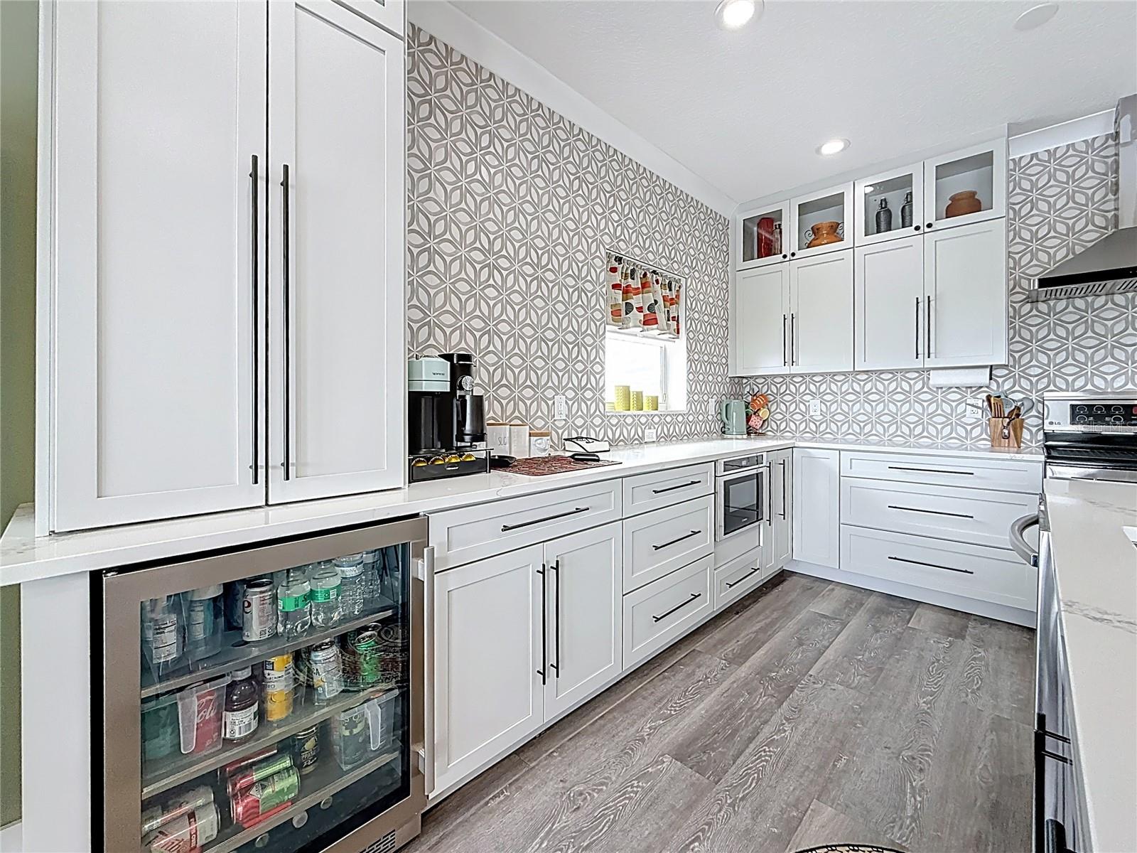 PALM BEACH OF INDIAN SHORES CONDO - Residential