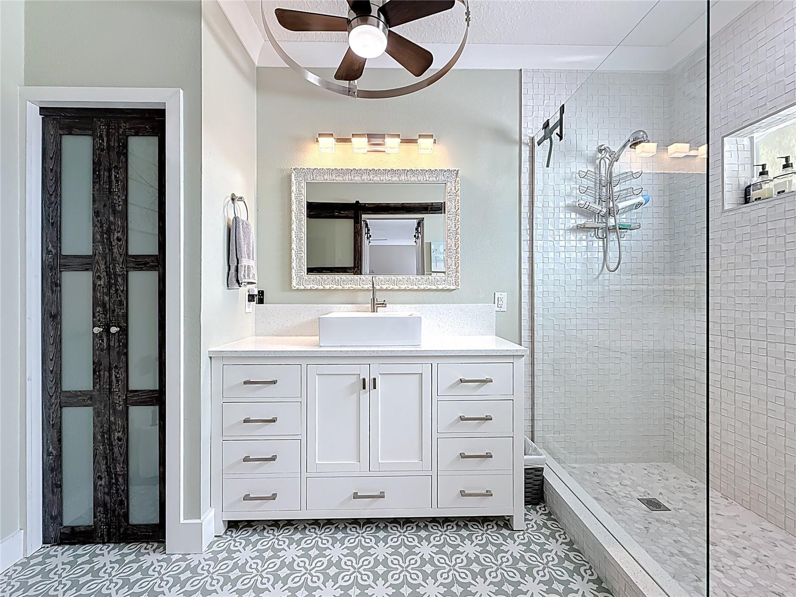 PALM BEACH OF INDIAN SHORES CONDO - Residential