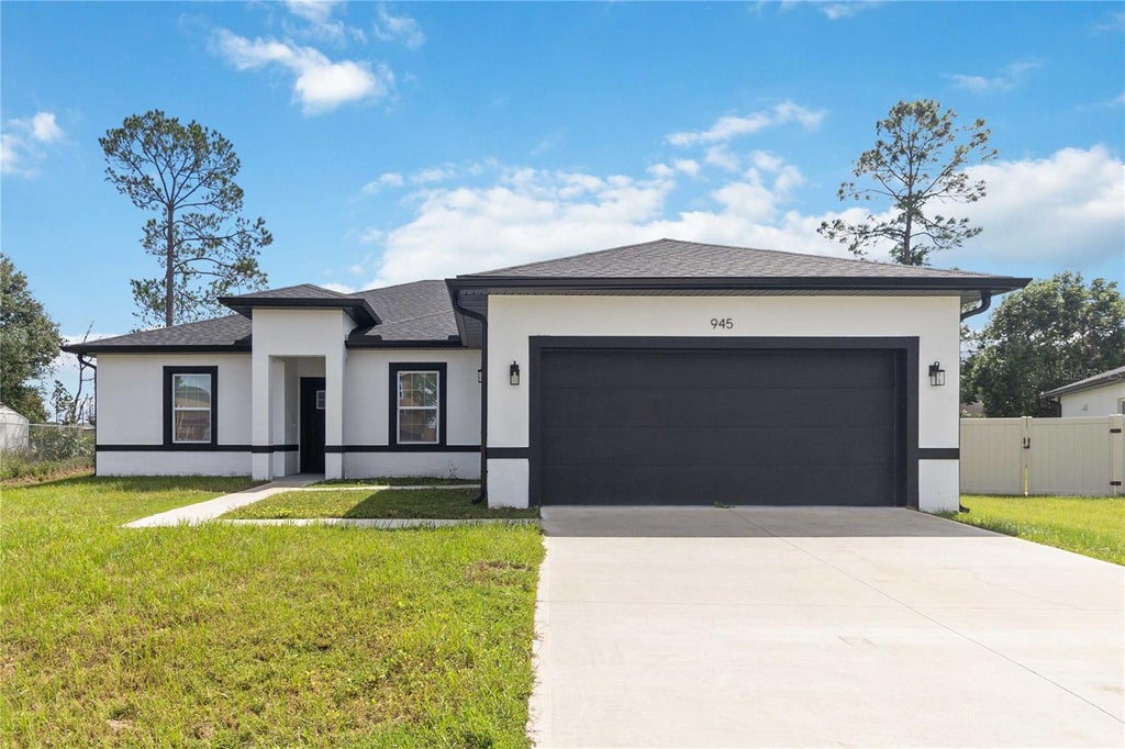 Photo of 945 Gillingham Court #2, Kissimmee, FL 34758 (MLS # O6448929)