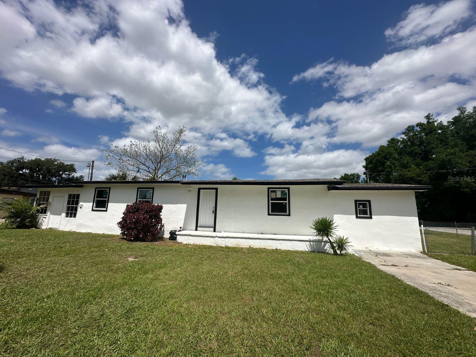 This beautiful 3-bedroom, 2-bathroom home offers a large living room with plenty of natural light and an open layout that's perfect for everyday living. The property features a spacious backyard, ideal for outdoor activities or relaxing in the fresh air. Conveniently located in Bartow, this home provides comfort, space, and privacy. Don’t miss this opportunity — schedule your showing today!