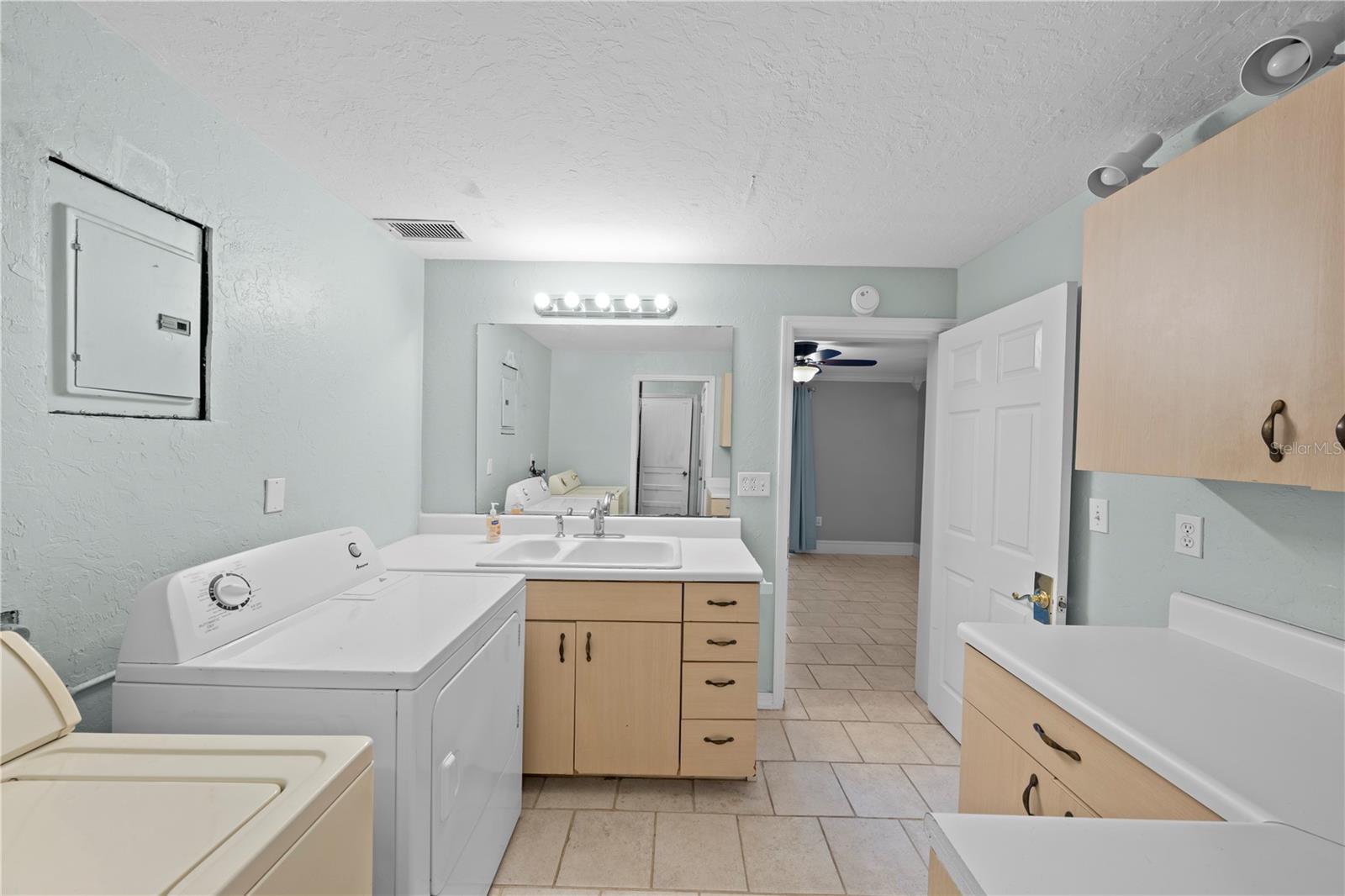 LYNCREST ADD DELAND - Residential