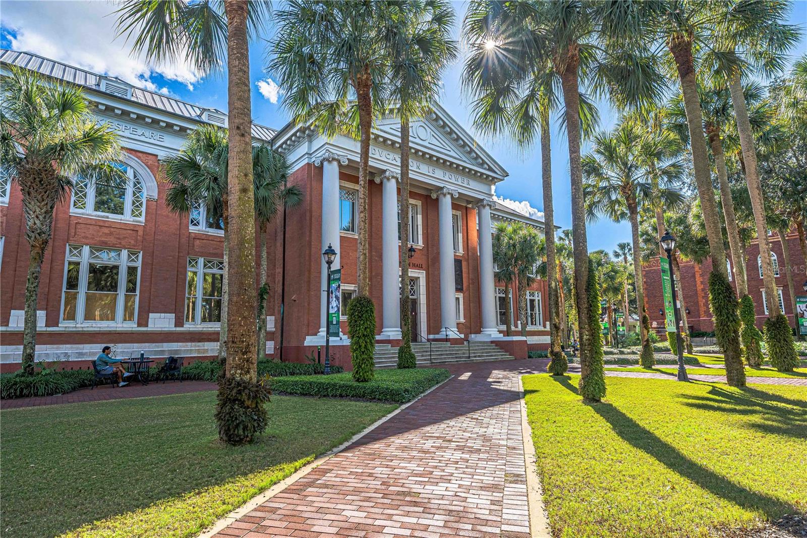 LYNCREST ADD DELAND - Residential