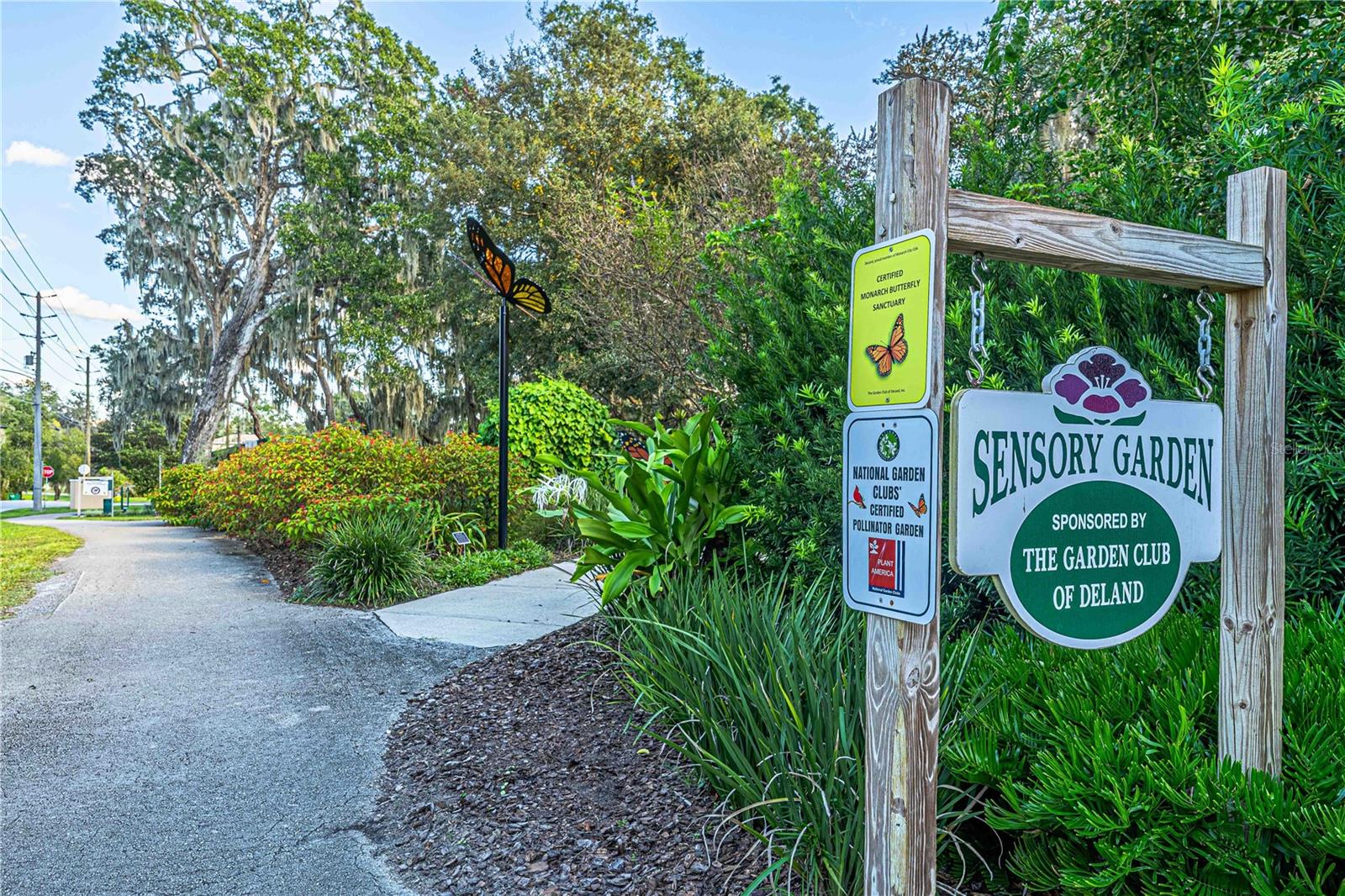 LYNCREST ADD DELAND - Residential