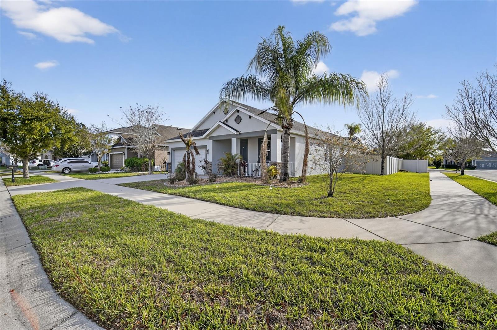 15303 LONG CYPRESS DRIVE, RUSKIN, FL, 33573 2 15303 LONG CYPRESS DRIVE