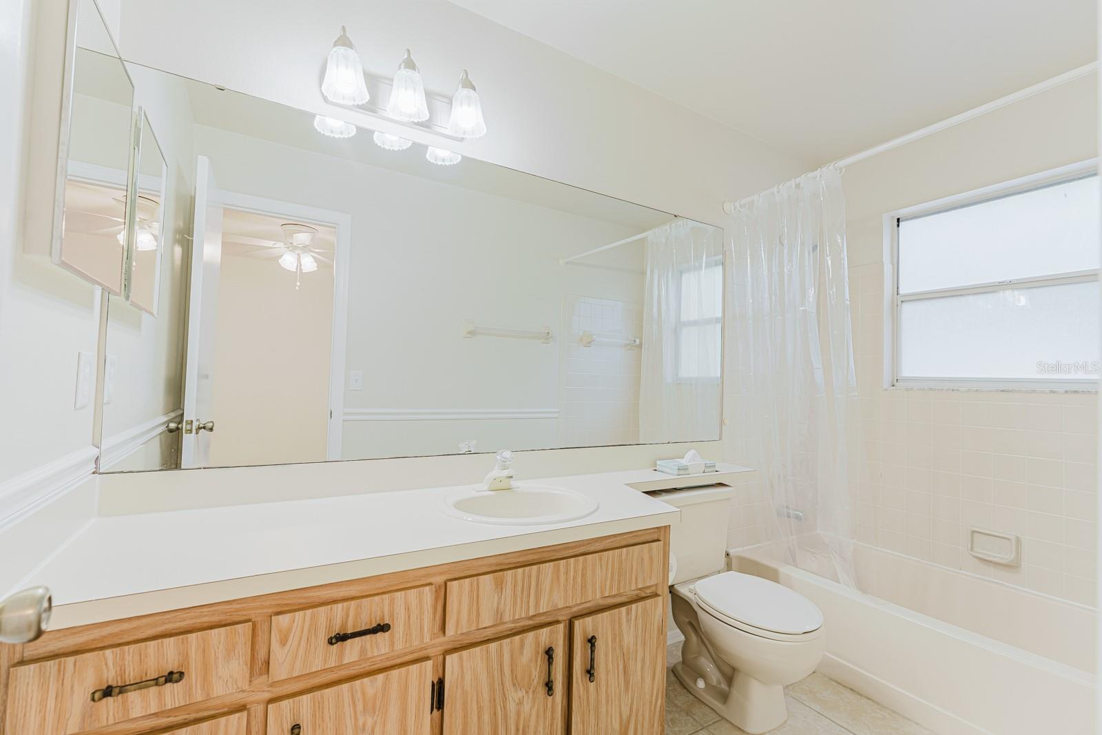 LAKEVIEW VLG CONDO NO 10 - Residential