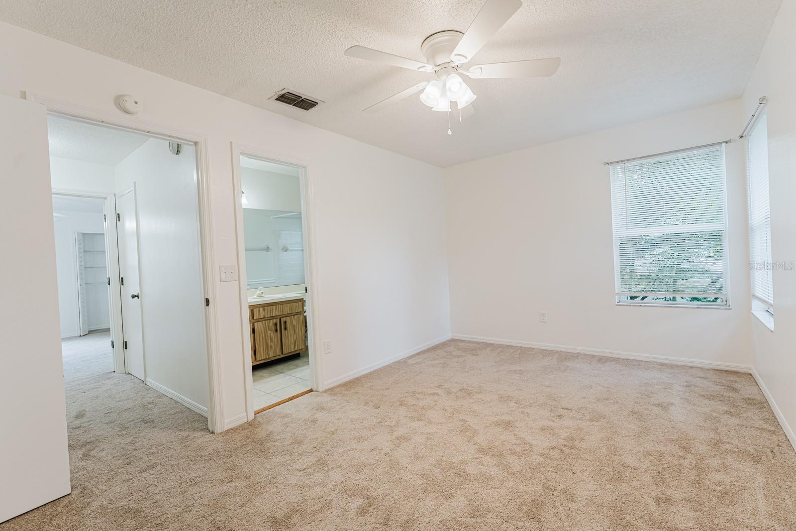 LAKEVIEW VLG CONDO NO 10 - Residential