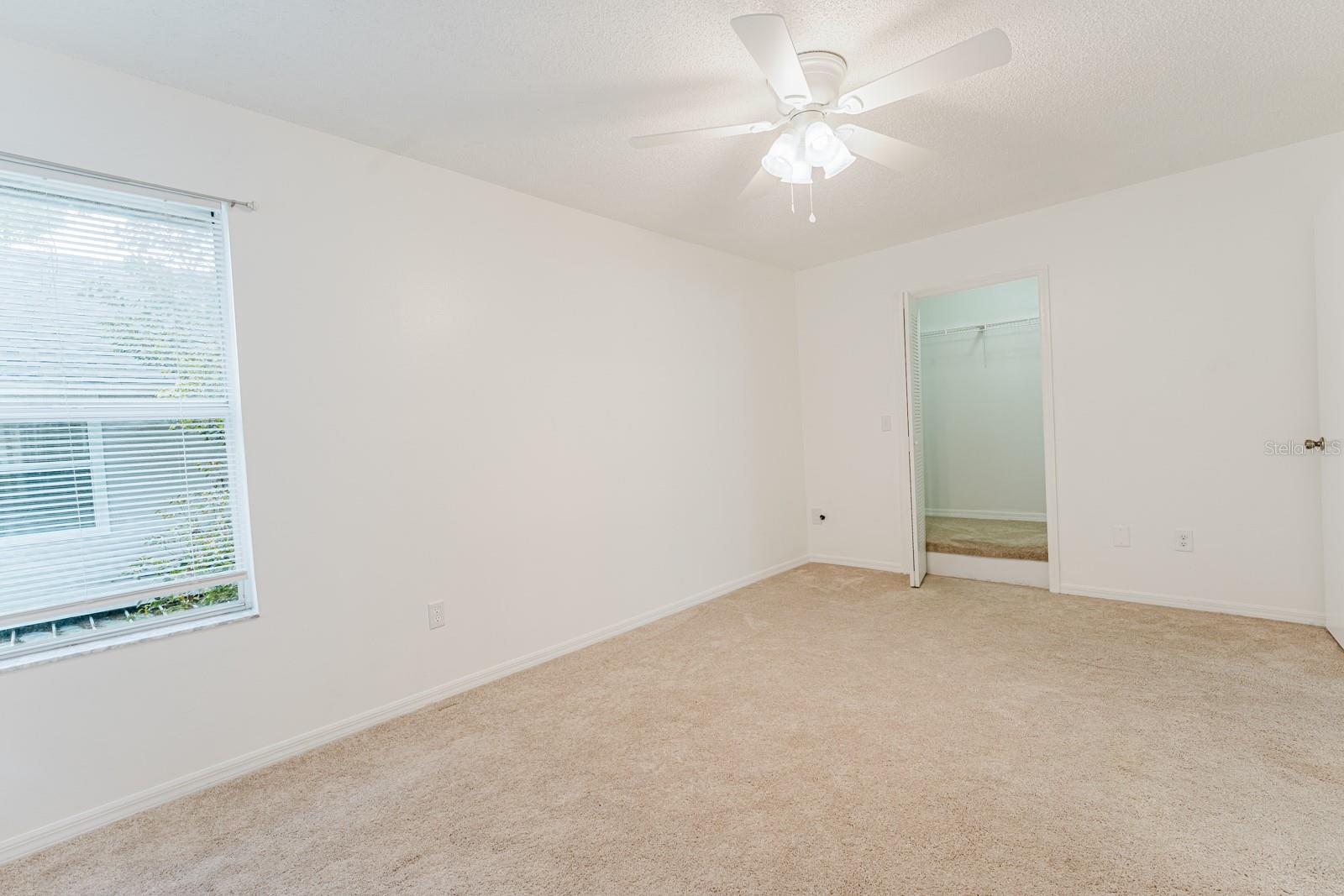 LAKEVIEW VLG CONDO NO 10 - Residential