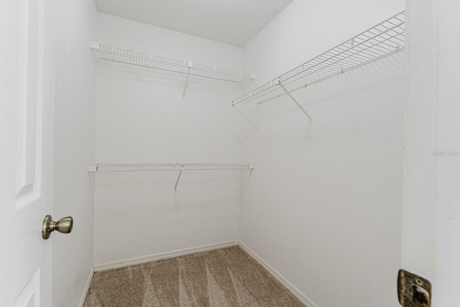 LAKEVIEW VLG CONDO NO 10 - Residential