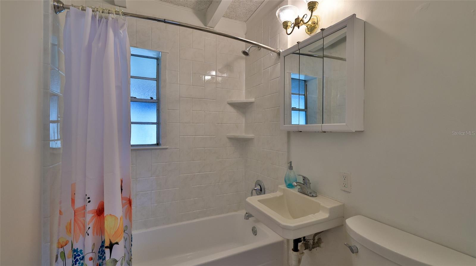 CLIFTON PARK - Residential