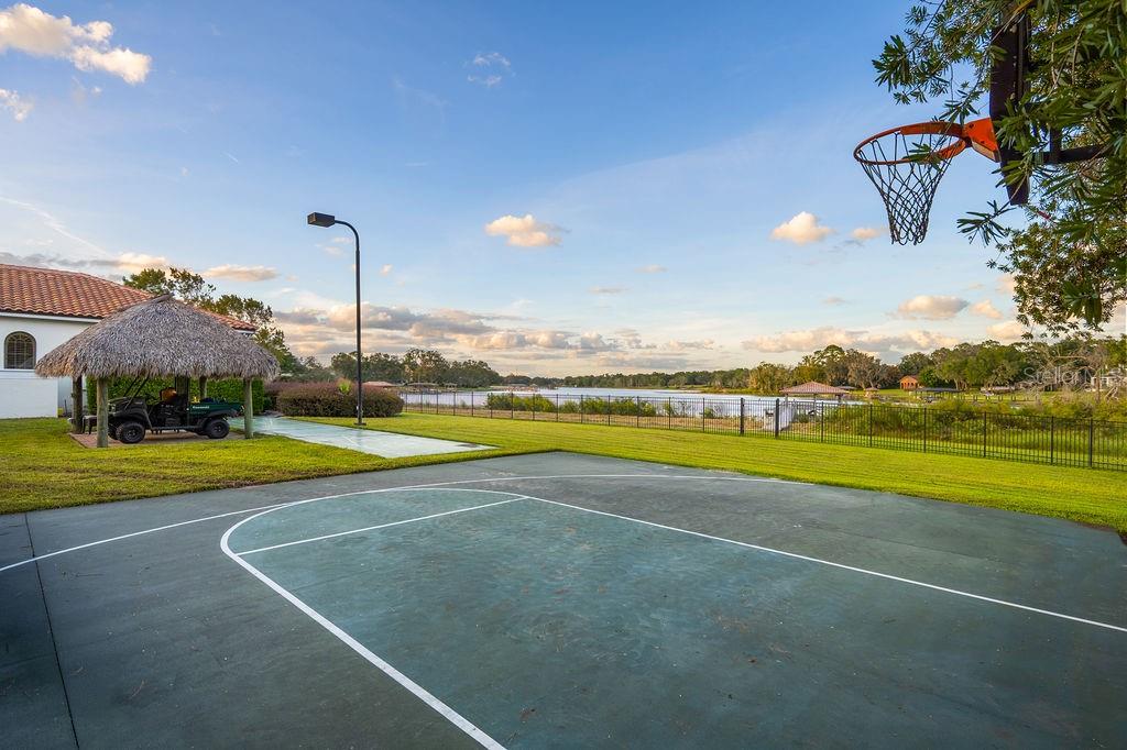 LAKE MARKHAM PRESERVE - Residential