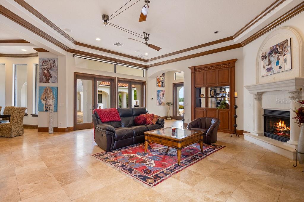 LAKE MARKHAM PRESERVE - Residential