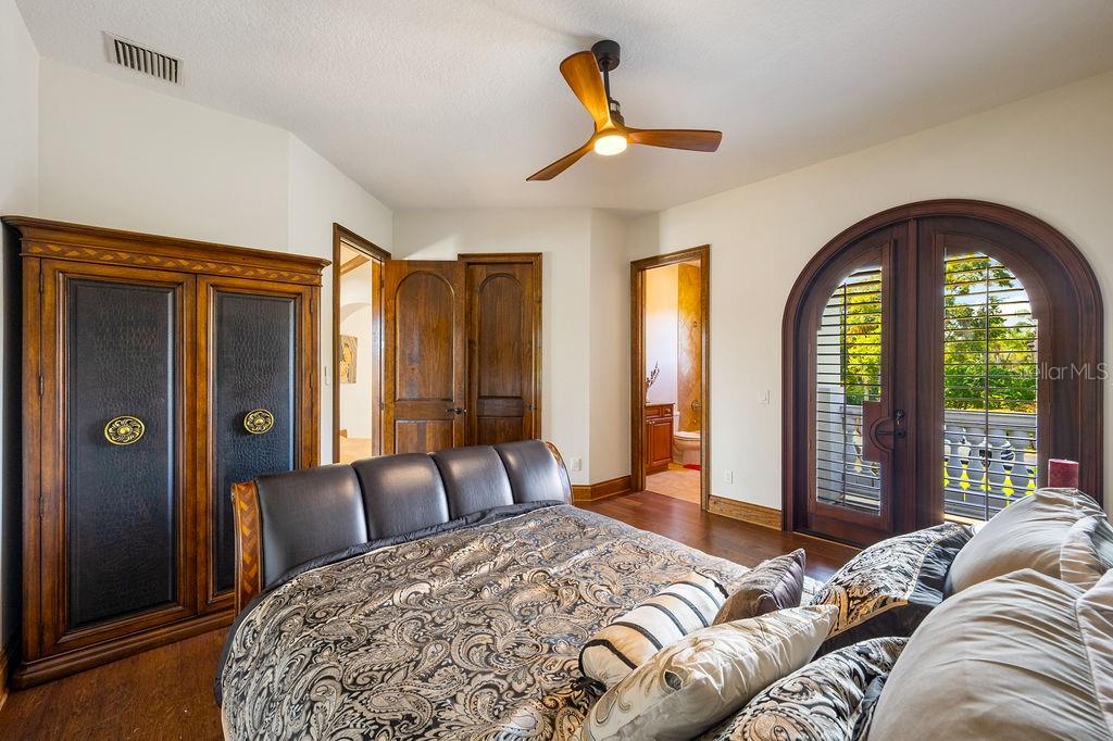 LAKE MARKHAM PRESERVE - Residential