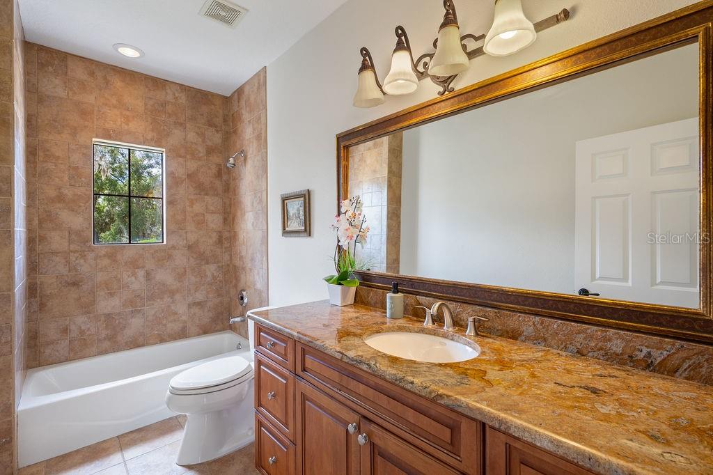 LAKE MARKHAM PRESERVE - Residential