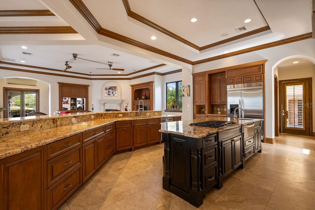 LAKE MARKHAM PRESERVE - Residential