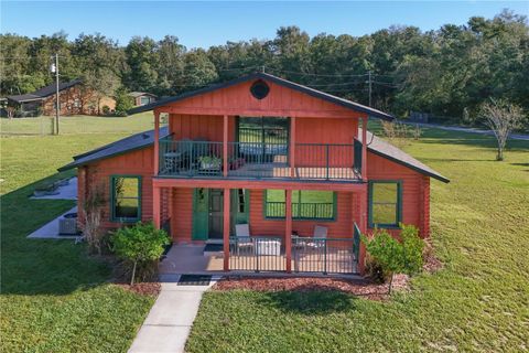 A home in APOPKA