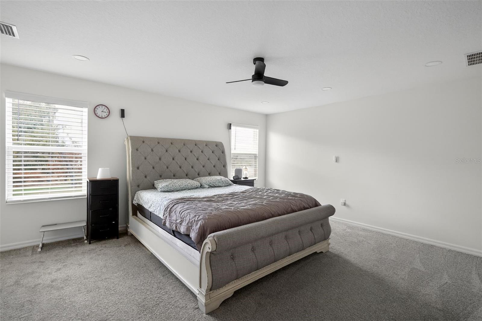 WILLIAMS POINTE - Residential