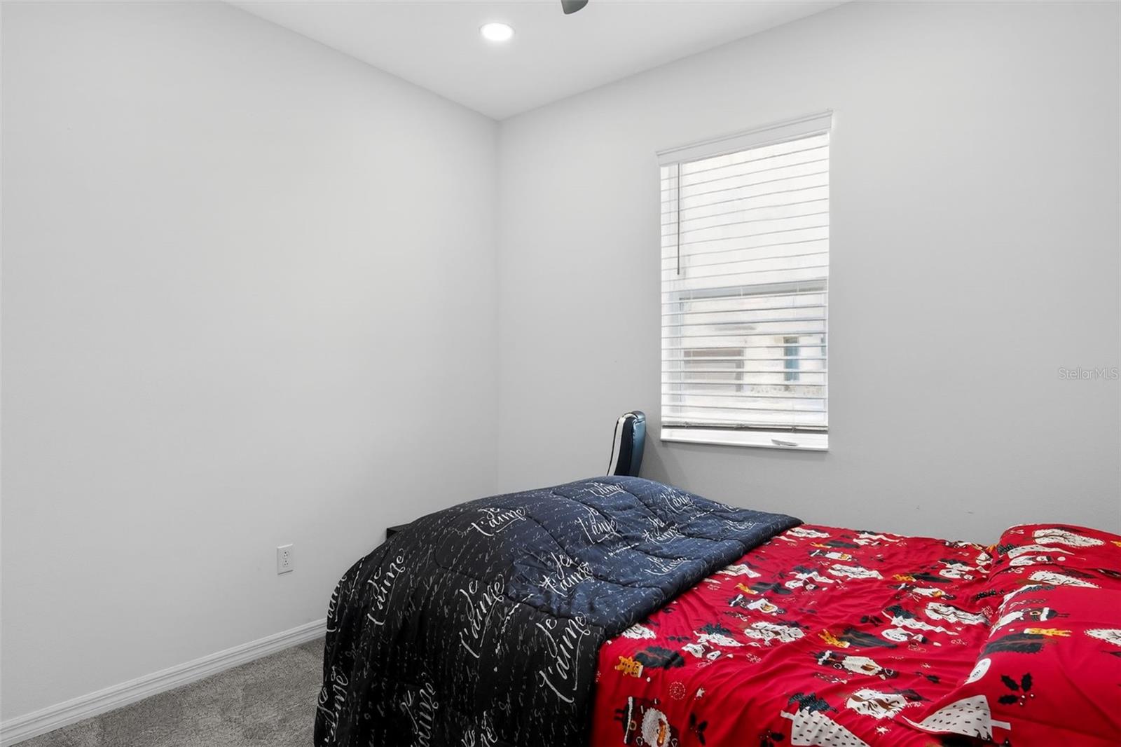 WILLIAMS POINTE - Residential