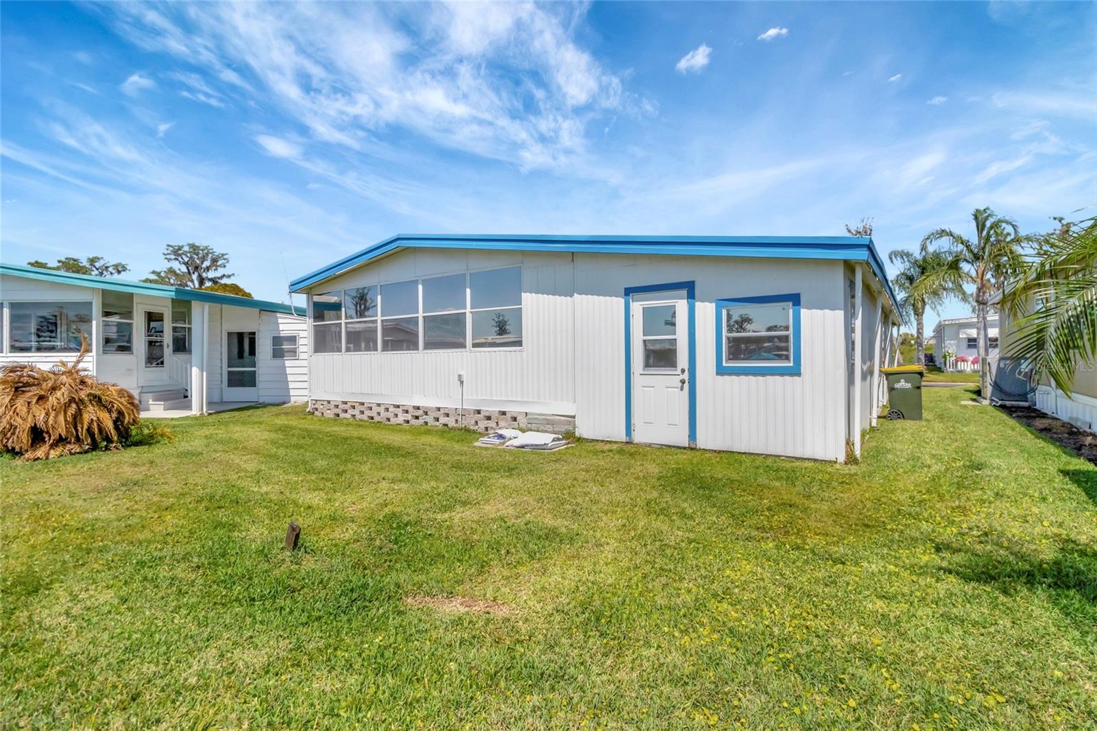 1401 W HIGHWAY 50 143