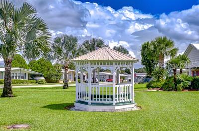 COLONY HILLS COMMUNITY - Residential