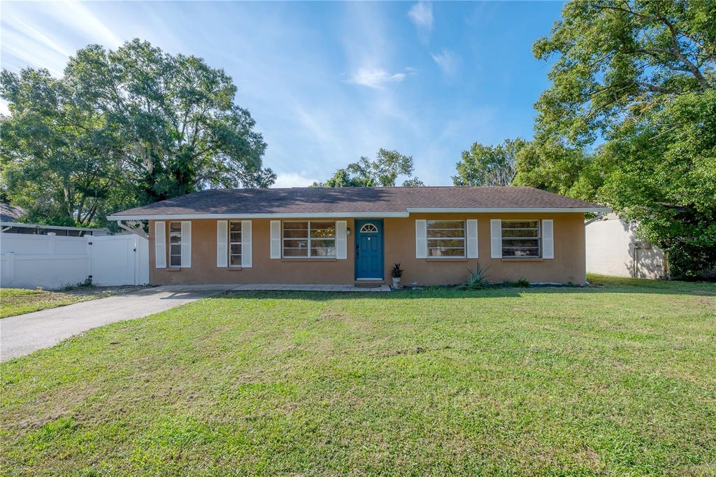 Photo of 21610 Lagoon Drive, Lutz, FL 33549 (MLS # TB8554731)