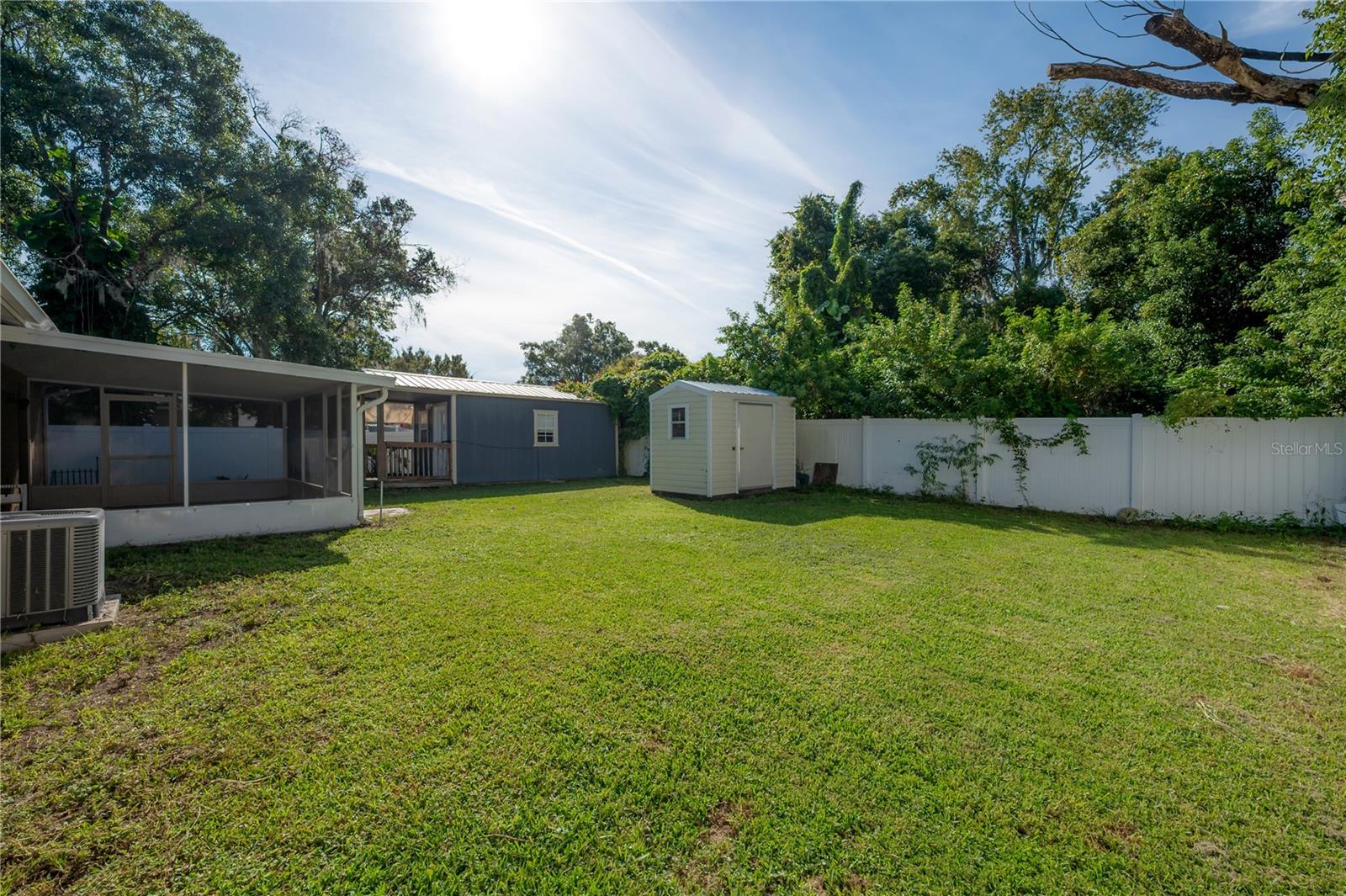 21610 LAGOON DRIVE