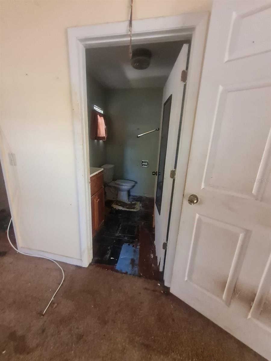 PINE KNOLL - Residential